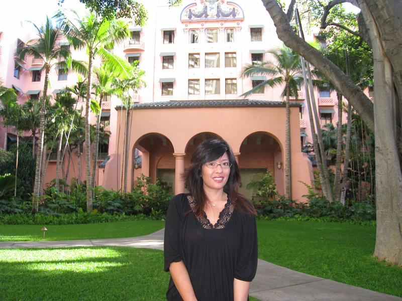 IMG_4112.JPG - In front of the Porte Cochere at the Royal Hawaiian Hotel